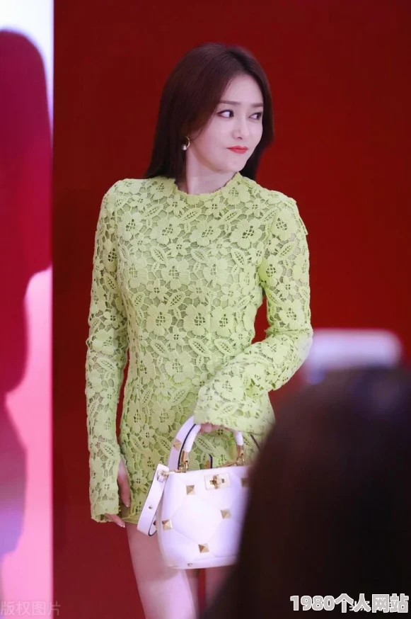 美女撒尿无遮挡曝光完整版流出画面清晰尺度惊人