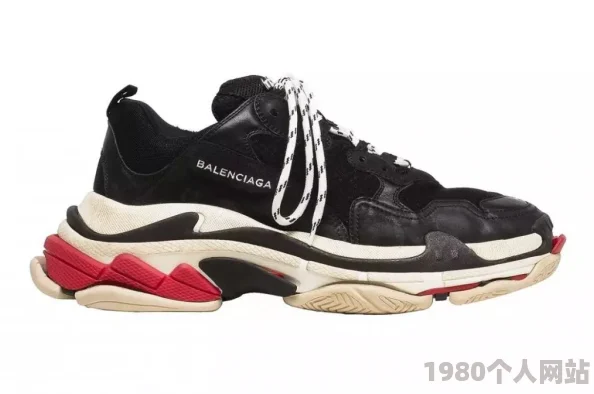 shoejob鞋子清洁服务现已推出上门取送和高级护理套装选项