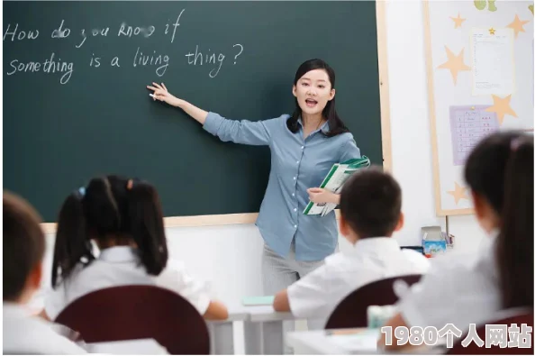 陈老师卫校性示范第九章据说尺度很大，还有学生偷偷拍了视频在小范围流传