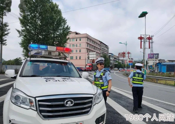 妓女卖姪bwbbw震惊！警方发现跨国人口贩卖团伙