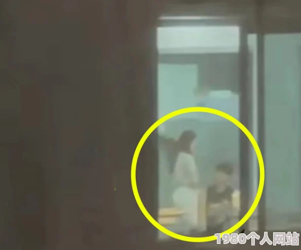 大尺度性做爰过程曝光完整视频画面尺度惊人引发网友热议