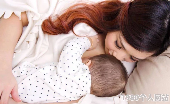 厨房喂奶乳hh教授母爱伟大，知识传承，令人感动，充满希望的育儿日常