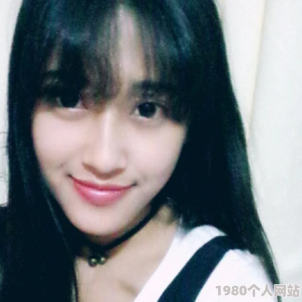 白洁公车系列小说引发网络关注传播低俗内容危害青少年
