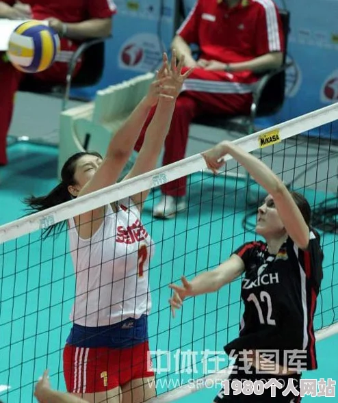 直播中国女排今晚比赛在线观看画面卡顿延迟严重体验不佳