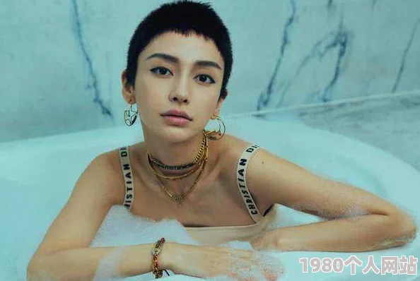 欧美巨大黑人精品videos人妖网友称内容低俗传播不良信息