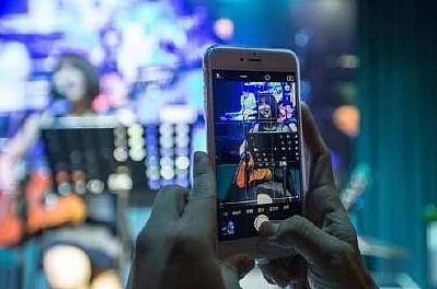 亚洲小视频内容低俗质量差传播不良信息浪费时间误导观众