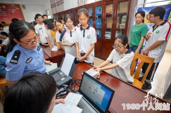 最近中文字幕免费大全网友普遍认为这个资源非常实用，能够方便地观看到最新的影视作品，同时也希望能有更多更新和更好的字幕质量