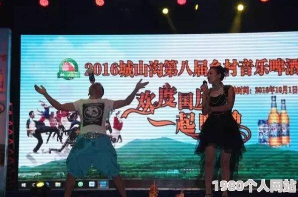 【暗区突围】战前会议震撼启幕，追光留影福利盛宴火热进行中！