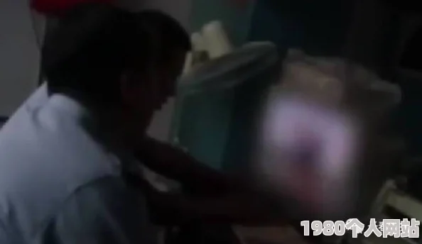 精品偷拍激情视频在线观看 网友们纷纷表示这类视频内容丰富，画质清晰，带来了全新的观影体验，非常值得一看